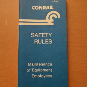 S7-D R5 3-82 Safety Rules Maintenance of Equipment Employees Effective June 1, 1981