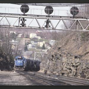 Conrail 3397 in Altoona PA on 5/4/89