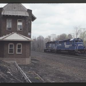 Conrail 6295 at MG Tower, Altoona PA on 5/6/89