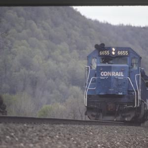 Conrail 6655 at MG Tower, Altoona PA on 5/6/89