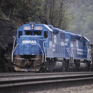 Conrail 8108 at MG Tower, Altoona PA on 5/6/89