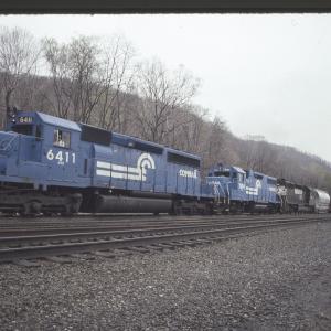 Conrail 6411 at MG Tower, Altoona PA on 5/6/89