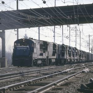 Conrail 2622 in Monmouth Junction NJ on 4/8/78
