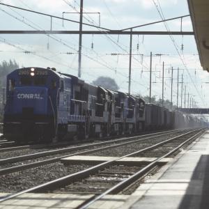 Conrail 2905 in Princeton Junction on 10/7/78