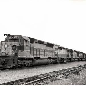 Photograph showing SDP45 3652, GP35 3625 and other units. Rutherford PA. 10/16/76.