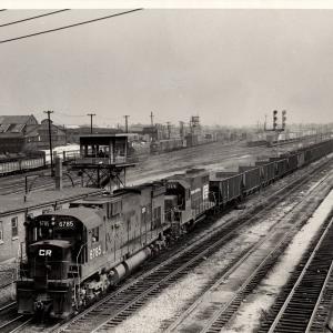 Photograph of C636 6785 and GP35 2378 at Collinwood Yard. 8/28/76