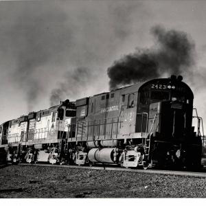 Photograph of C424 2423, C424 5209 and C424 5205 at Dunacannon PA. 5/76