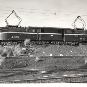 Photograph of GG1 4883 at South Amboy. 12/5/76