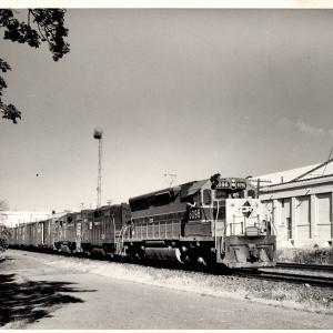 Photograph of SD45 6096, GP9B 3826 and a GP38-2 at Hershey PA. 7/76