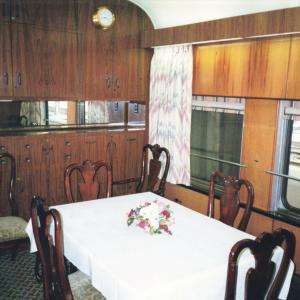 Conrail Chairman's Business Car 5 Boston - Dining Room