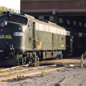 Conrail 4020 at Special Equipment Shop - Miscellaneous Shop 2 - Juniata, PA