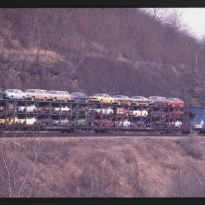 Open Auto Racks at Horseshoe Curve