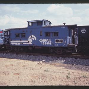 N4B Caboose 18886 in Rutherford, PA