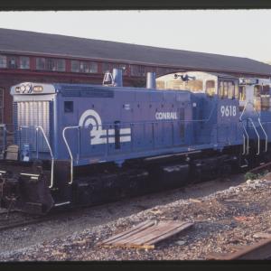 SW1500s 9618 and 9626 in Rutherford, PA