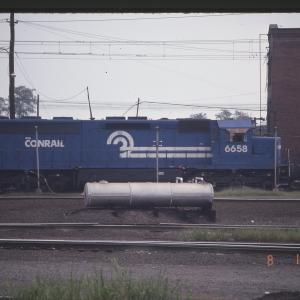 SD45-2 6658 in Enola, PA