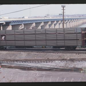Autorack TTKX 908547 in Enola, PA