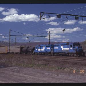 GP30s 2248 and 2249 in Enola, PA