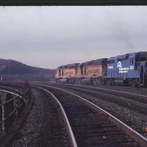 C&O GP40-2 4265, B&O GP40-2 4237, and CR GP30 2182 at Rockville, PA