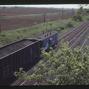 N7A Caboose 21674 in Millards, PA