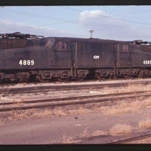 GG1 4889 in Rutherford, PA