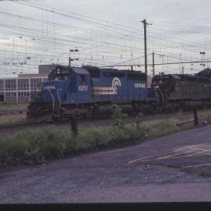 SD40s 6251 and 6252 in Harrisburg, PA