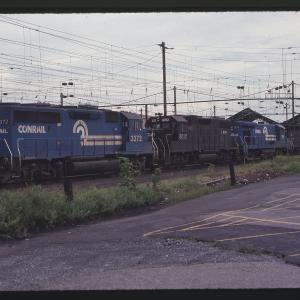 GP40-2 3372, GP38-2 8012, and B23-7 1993 in Harrisburg, PA