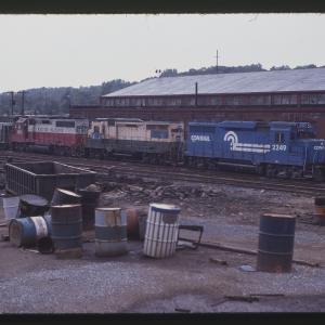 GP30s 2249 and 2170 with WM GP40 3796 in Rutherford, PA