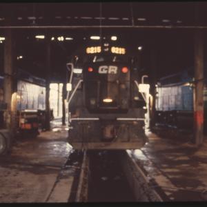 SD40 6215 in Harrisburg, PA