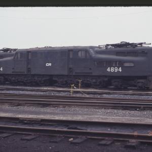 GG1 4894 in Rutherford, PA