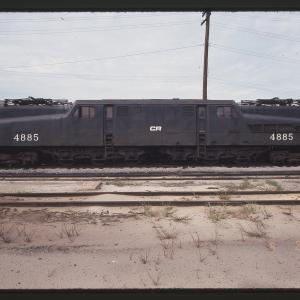 GG1 4885 in Rutherford, PA