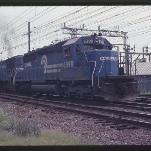SD40-2 6399 and U28C 6828 at Parkesburg, PA