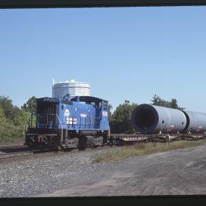 Photo of EMD SW1500 9599 with a High & Wide Load in Allentown PA