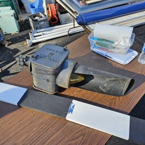 PRR position-light Lamp Assembly with Hood (visor)