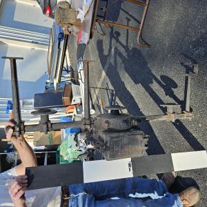 PRR position-light Bottom Arm with Terminal Box; B (bottom) head of 2-headed signal signal mast.