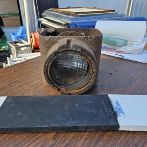 PRR position-lighyt Lamp Housing with lens, some guts