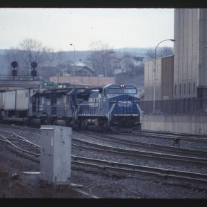 CR 6128 on EB intermodal at Altoona, PA