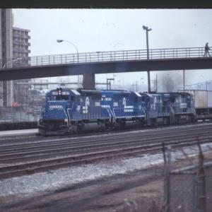 CR 6389 on WB Intermodal at Altoona, PA