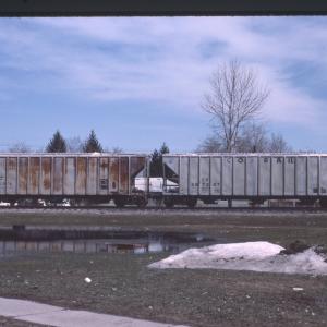 Photo of Class H51 867106, 887307 in Walbridge, OH on 3/24/1984