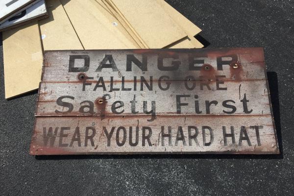 Pier 122 Danger Falling Ore Sign