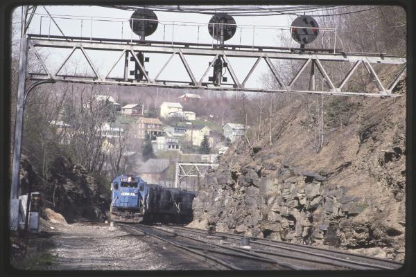Conrail 3397 in Altoona PA on 5/4/89