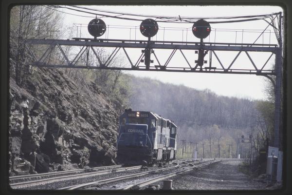 Conrail 6655 in Altoona PA on 5/4/89