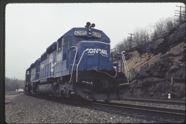 Conrail 6285 in Tunnelhill PA on 5/5/89