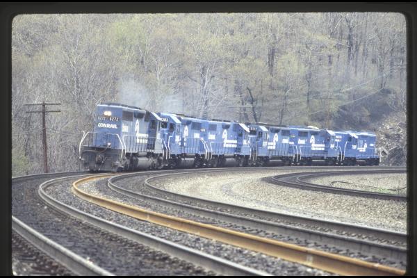 Conrail 6272 in Altoona PA on 5/5/89