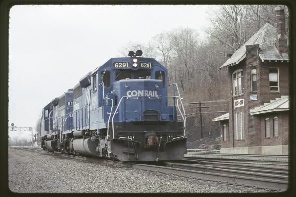 Conrail 6291 at MG Tower, Altoona PA on 5/6/89