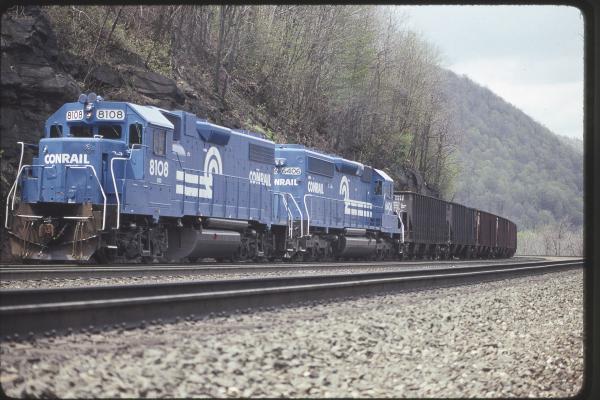 Conrail 8108 at MG Tower, Altoona PA on 5/6/89