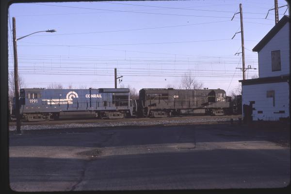 Conrail 1991 in Monmouth Junction NJ on 3/9/80