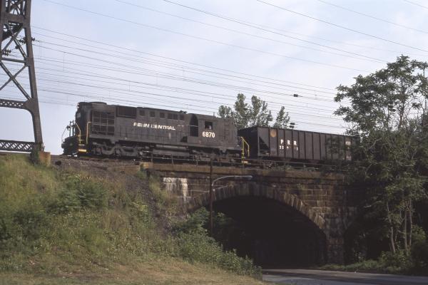 Conrail 6870 in Morrisville PA on 8/5/76