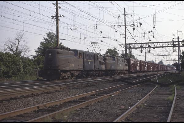Conrail 4828 in Princeton Junction on 6/18/77