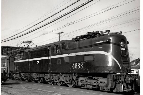 Photograph showing GG1 4883 in South Amboy NJ. 12/5/76.