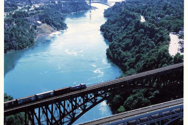 RS3m on bridge, location unknown